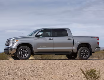2014–17 Toyota Tundra Limited CrewMax TRD Off-Road [North America] '2013–17