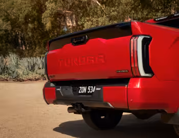 Toyota Tundra Platinum CrewMax [Australia] '2025–pr.