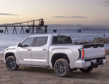 Toyota Tundra Platinum CrewMax [Australia] '2025–pr.