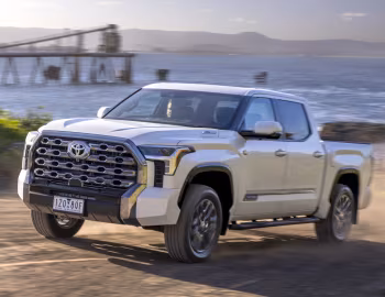 Toyota Tundra Platinum CrewMax [Australia] '2025–pr.