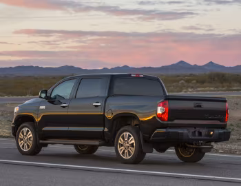 2014–17 Toyota Tundra Platinum CrewMax [North America] '2013–17