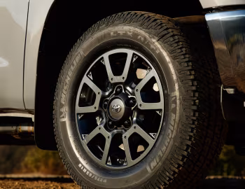 2021 Toyota Tundra "Trail" CrewMax [North America] '2020