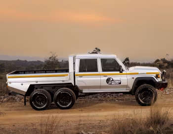 Ulterio Motiv Toyota Land Cruiser 6×6 Double Cab (J79) '2024–pr.