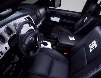 Interior Toyota Ultimate Motocross Tundra Truck '11.2011