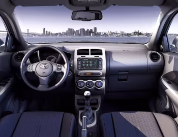 Panel frontal Toyota Urban Cruiser [EU-spec] '2008–14