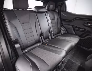 Interior Toyota Urban Cruiser [UK-spec] '2025–pr.