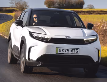 Toyota Urban Cruiser [UK-spec] '2025–pr.