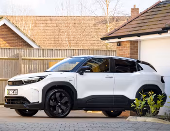 Toyota Urban Cruiser [UK-spec] '2025–pr.
