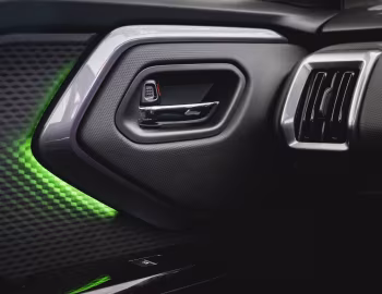 Interior Toyota Urban Cruiser [UK-spec] '2025–pr.