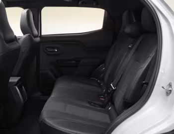 Intérieur Toyota Urban Cruiser AWD [EU-spec] '2025–pr.