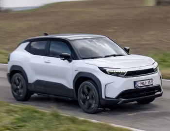 Toyota Urban Cruiser AWD [EU-spec] '2025–pr.