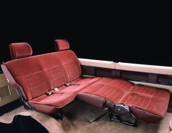 Interior 1984 Toyota Van LE [US-spec] (YR21) '1983–84