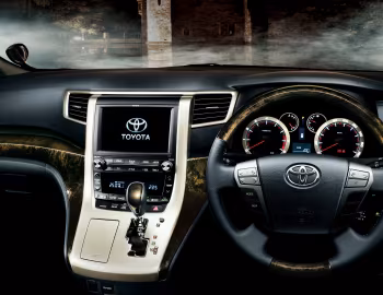 Panel frontal Toyota Vellfire 2.4 Z "Golden Eyes" (ATH20W) '09.2012–01.2015