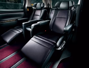 Interior Toyota Vellfire Hybrid ZR "Premium Seat Edition" (ATH20W) '09.2012–01.2015