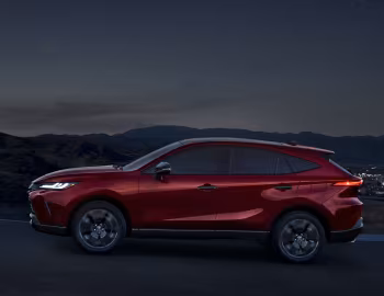 2023–24 Toyota Venza Hybrid XLE "Nightshade" [North America] '2022–24