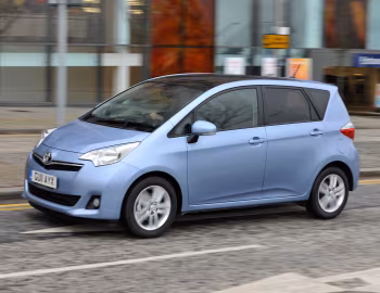 Toyota Verso-S [UK-spec] '2011–13