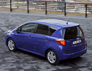 Toyota Verso-S '11.2010–05.2014