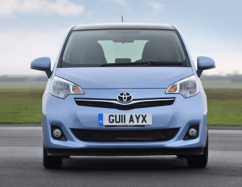 Toyota Verso-S [UK-spec] '2011–13