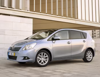 Toyota Verso [Worldwide] '2009–12