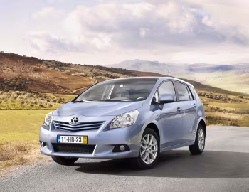 Toyota Verso [Worldwide] '2009–12