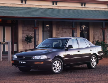 Toyota Vienta (XV10) '1995–96