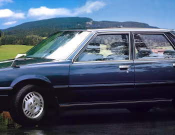 Toyota Vista (V10) '1982–84