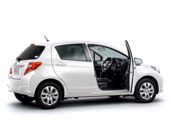 Toyota Vitz '2014–01.2017