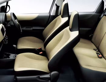 Interior Toyota Vitz (NCP131) '12.2010–14