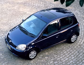 Toyota Vitz 5-door '01.1999–12.2001