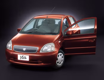 Toyota Vitz Clavia '10.1999–08.2002