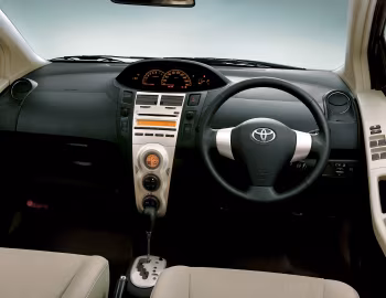 Panel frontal Toyota Vitz I'LL '12.2005–07.2007