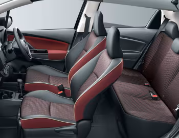 Interior Toyota Vitz Jewela '01.2017–19