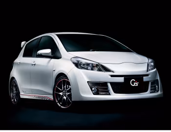 Toyota Vitz RS G's '2014–17