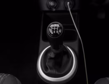 Intérieur Toyota Vitz XR [South Africa] '2023–pr.