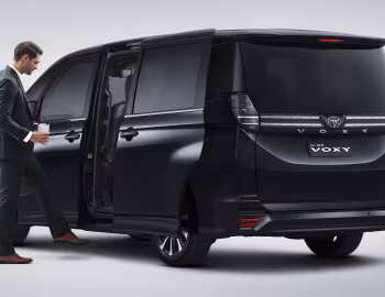 Toyota Voxy [Indonesia] '2022–pr.