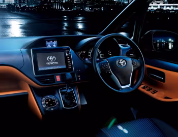 Тарпеда Toyota Voxy ZS '01.2014–06.2017