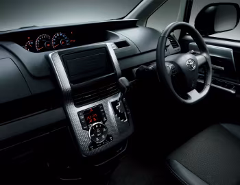Interior Toyota Voxy ZS "Kirameki Z" '05.2013–01.2014