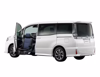 Toyota Voxy ZS Hybrid '07.2017–12.2021