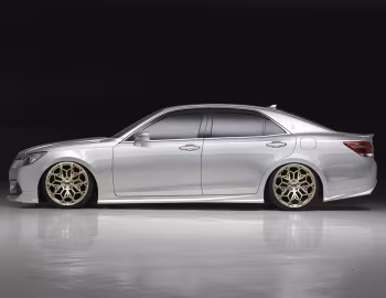 WALD Toyota Crown Sports Line (S210) '2012–15