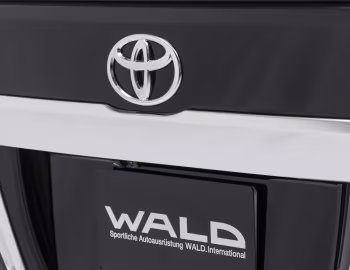WALD Toyota GranAce Premium Executive Line '2020–pr.