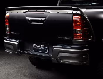 WALD Toyota Hilux Sports Line Black Bison Edition '2019–21