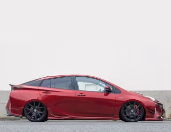 WALD Toyota Prius Sports Line '2016–18