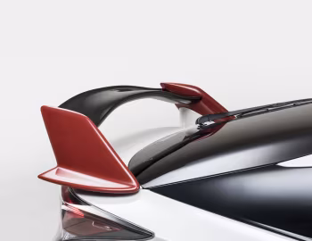WALD Toyota Prius Sports Line '2016–18