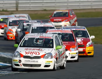 Toyota Yaris Сup (XP10) '2001–05