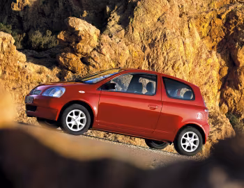 Toyota Yaris 3-door [Worldwide] (XP10) '1999–2003