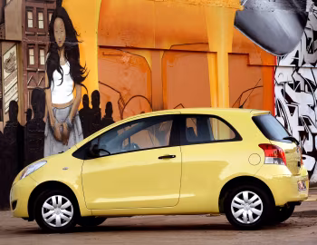 Toyota Yaris 3-door [South Africa] '2009–11