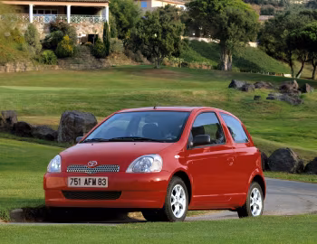 Toyota Yaris 3-door [Worldwide] (XP10) '1999–2003