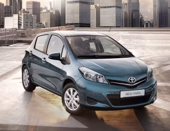 Toyota Yaris 5-door [Worldwide] (XP130) '2011–14