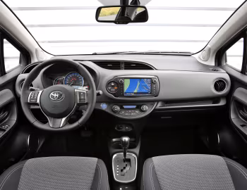 Panel frontal Toyota Yaris 5-door [Worldwide] '2014–17
