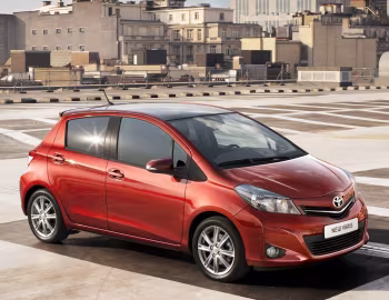 Toyota Yaris 5-door [Worldwide] (XP130) '2011–14
